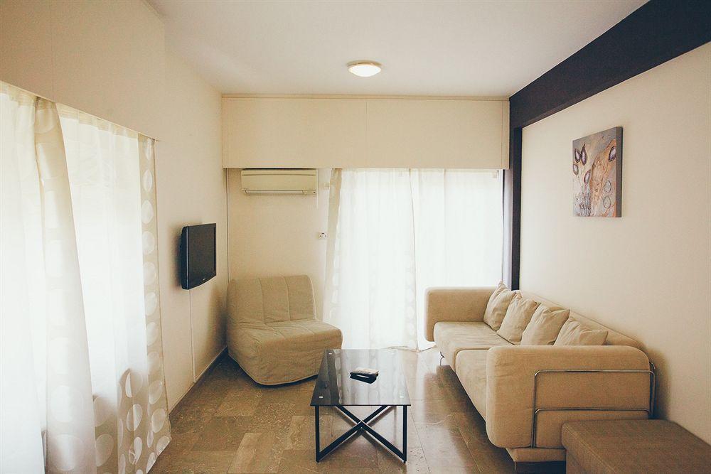 Vega Apartments Лимасол Екстериор снимка
