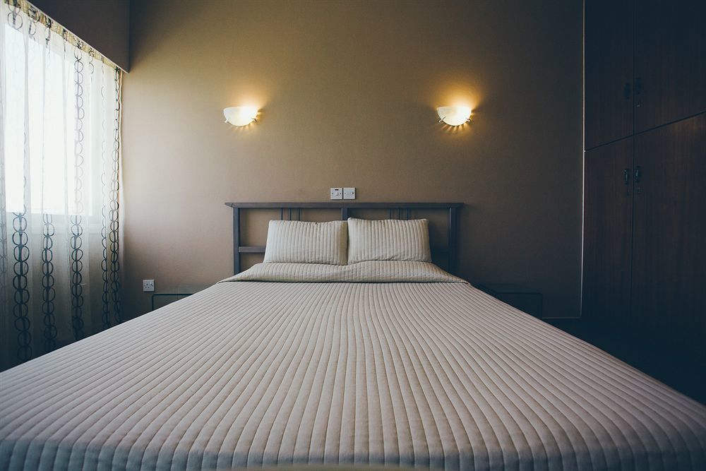 Vega Apartments Лимасол Екстериор снимка