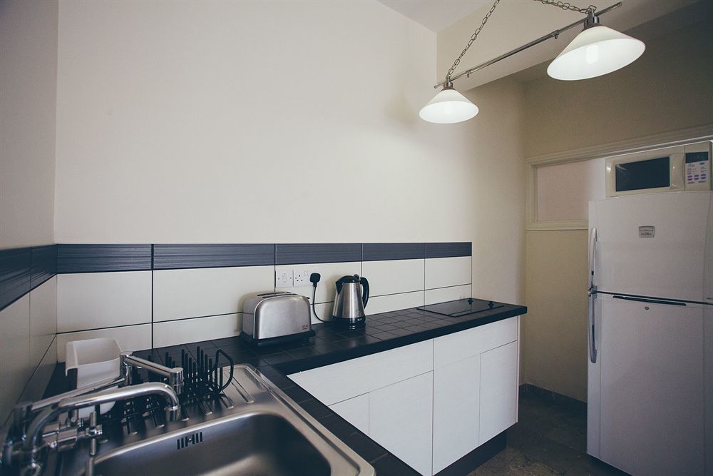 Vega Apartments Лимасол Екстериор снимка