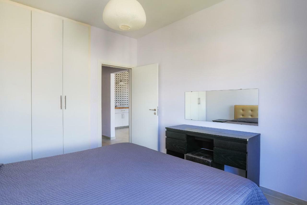 Vega Apartments Лимасол Екстериор снимка